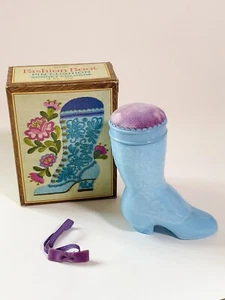Avon Collectible Decanter Fashion Boot Pin Cushion With Cologne In Original Box - Picture 1 of 5