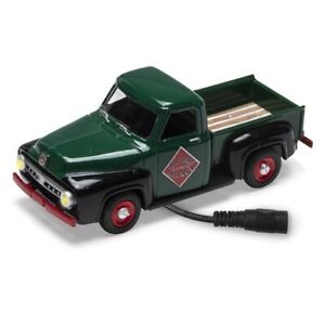 Menards ~ Lighted 1:48 Scale 1953 Ford® Railway Express Pickup Truck