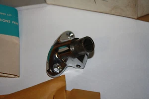 Nuevo de Lote Antiguo Soporte de Foco LH Lado del Conductor 49 50 51 NASH 1949 1950 1951 UNIDAD # 38 - Imagen 1 de 3