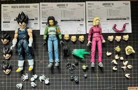 Bandai S.H. Figuarts Dragon Ball Super Android 17, 18 & Vegeta Cover