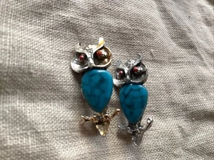3 Vintage Owl Pin Brooches, Turquoise Colored Stone Combined Shipping! - Picture 1 of 5