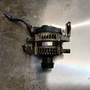 GENUINE LEXUS IS250 MK2 GS300 MK3 2005-2013 ALTERNATOR 27060-31050 - Picture 1 of 3