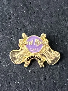 Hard Rock Cafe Jamaica Pin - Picture 1 of 3