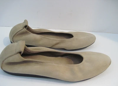 ARCHE LAIUS Beige Nubuck  Leather Ballet Flats Shoes Women's Size 40 / 9.5 - Image 1 of 4