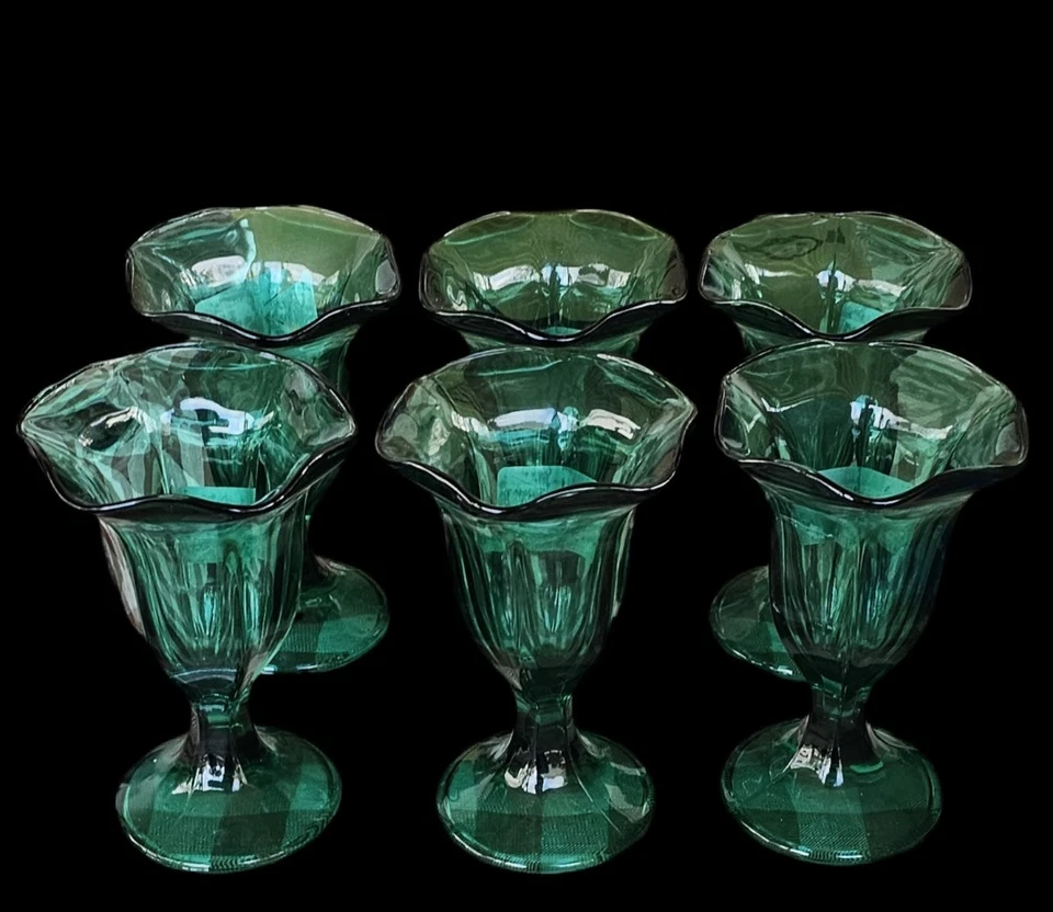 "6 fuentes de soda de helado Anchor Hocking verde/tulipán borde 6 1/8""" Foto 1 de 1