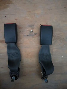 1997 1998 1999 2000 2001 HONDA PRELUDE REAR SEAT BELT BUCKLE Great Condition - Picture 1 of 3