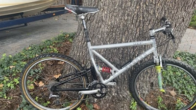 Bicicleta de montaña Voodoo Gonzoa 1996 doble suspensión Foto 1 de 4