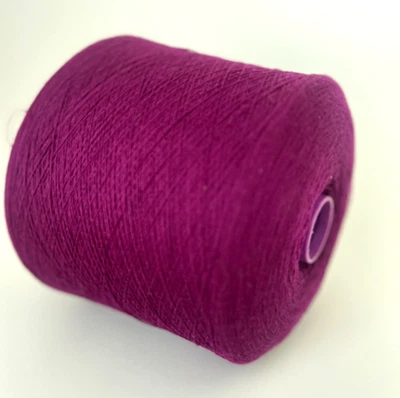 Fio 100% cashmere Todd&Duncan 1400 m/100 g (1531yd/3,52 oz), por 100 g/3,52 oz - Imagem 1 de 4