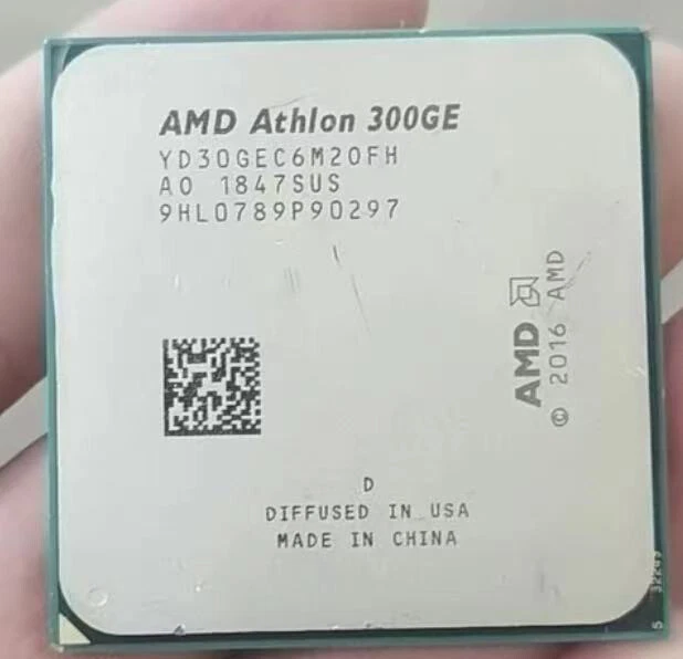 AMD Athlon  300GE 3.4GHz dual-core 5MB 35W socket AM4 processor - Image 1 of 1
