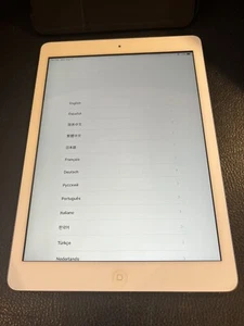 Apple iPad Air 1 9.7" Tablet 16GB Wi-Fi Touchscreen - Silver Iclock - Picture 1 of 4