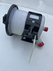 International Power Steering Reservoir 3533790C96 - Picture 1 of 2
