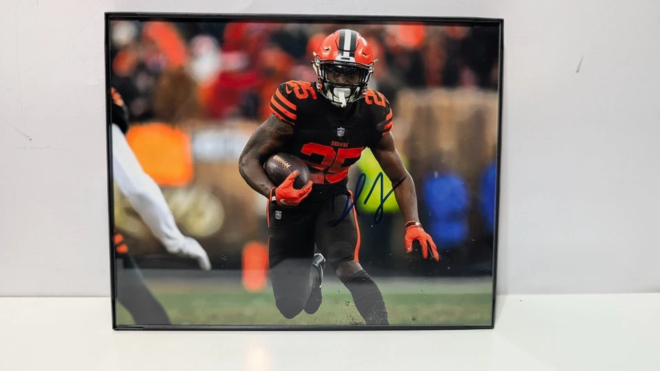 Duke Johnson Cleveland Browns Signed Autograph 8x10 NFL Football Photo Framed - Image 1 of 1