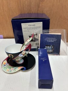 Juego de tazas y platillos y cucharas de flora y aleteo de porcelana Franz Collection FZ01420 - Imagen 1 de 7