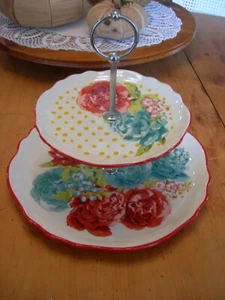 THE PIONEER WOMAN FLORAL RED TIER TRAY - Picture 1 of 6