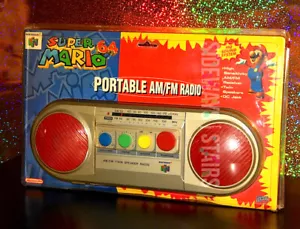 1998 SUPER MARIO 64 AM/FM TRAGBARES RADIO Vintage Nintendo N64 Sammlerstück SELTEN - Bild 1 von 10
