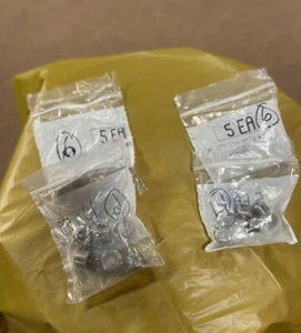 Pipe Plugs two sizes 1/2" &  3/8"    302 SS  150 PSI  (lot of 12 plugs) - Picture 1 of 4