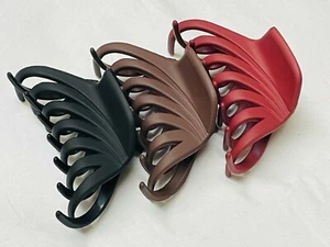 2 * Stylish Hair Claw Clips Clamps Grips For Women Girls Hair with Strong Grip - Picture 1 of 10