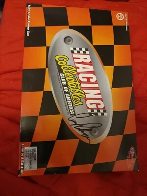 FIRMADO Cruz Pedregon McDonalds 1997 Pontiac Funny Car Action Rc 1:24 1 de 3.500 Foto 1 de 4