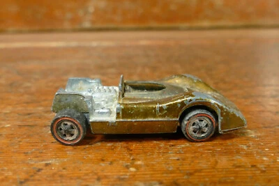 MCLAREN M6A - Metallic Gold w/Dark Int - 1969 US Vintage Hot Wheels REDLINES - Image 1 of 4
