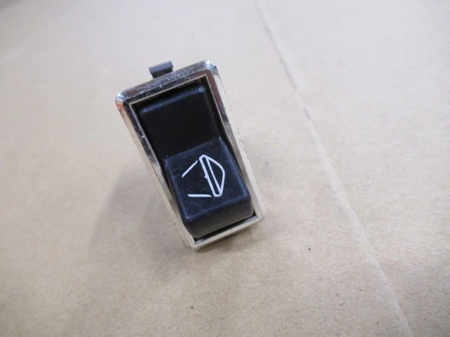 Ford Capri mk1 Light Switch, Pre Facelift. - Image 1 of 4