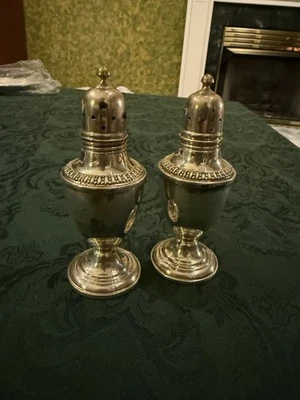 Vintage Wm.Rogers Mfg. co  Sterling Silver Weighted Salt & Pepper Shaker Set - Image 1 of 2