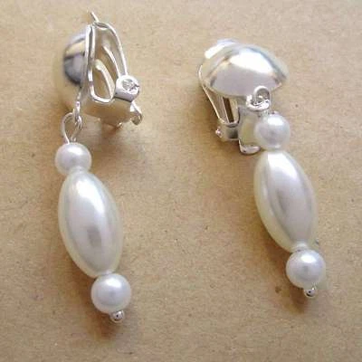 Ohrclips Clips weiß Anklipsen Ohrringe künstlich Perlen - Bild 1 von 4