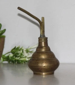 18th Indian Antique Hand Crafted Brass Hookah Base Pot Chillam Pipe 5605 - Picture 1 of 7