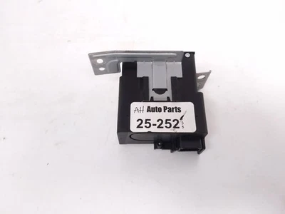2008-2013 Infiniti G37 Smart Key Slot Reader Module 285F5-Jk600 - Image 1 of 4