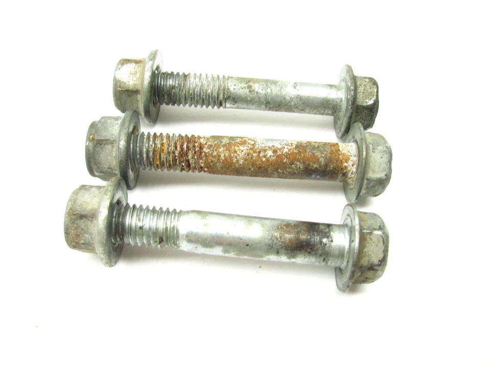 1982 SUZUKI 82 DR250 DR 250 DR250Z - UPPER PLATE ENGINE BRACKET BOLTS AND NUTS - Imagem 1 de 1