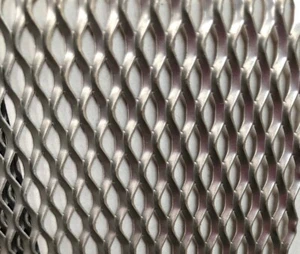 Streckgitter,Streckmetall,Blech,10 x 4,5 x 1,5 x 0,5 mm ,1.4301, 41,60 Euro/lfdm - Bild 1 von 2