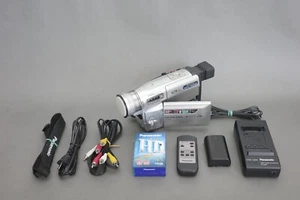 PANASONIC NV-VZ9 CAMCORDER COMPACT VHS C ANALOGUE TAPE VIDEO CAMERA VZ9B - Picture 1 of 11