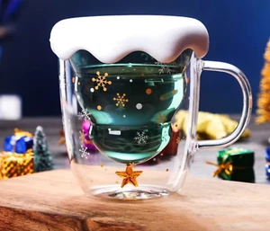 TAZZA MUG DA COLAZIONE IN VETRO CON COPERCHIO CIOCCOLATA CALDA NATALE - Foto 1 di 6