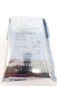 00FN400 00FN403 IBM 800GB 12G SAS-SSD MLC G3HS Drive - Picture 1 of 3