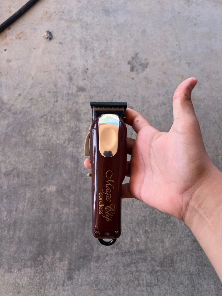 Clipe mágico Wahl série 5 estrelas sem fio marrom - Imagem 1 de 1