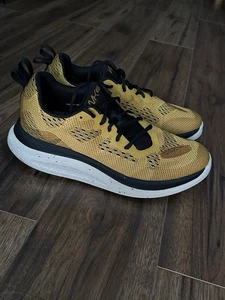 KEEN Mens WK400 Performance Breathable Walking Shoes Size UK9 Eur 43 - Picture 1 of 13