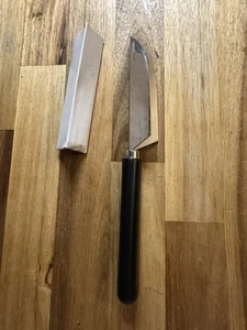 Pampered Chef V Shaped Cutter Garnishing Tool stainless steel Used Once Cover - Afbeelding 1 van 3