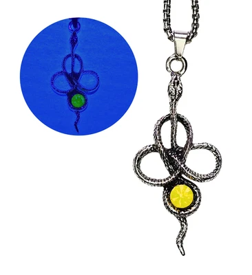 Vintage Yellow Uranium Glass Snake Pendant UV Glowing UG Necklace Goth Halloween Foto 1 de 4