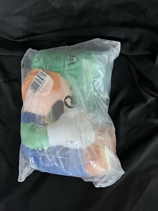 Super Mario Bros Luigi Stuffed Plush Doll Toy 8 Inch - Picture 1 of 3