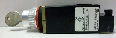 Allen-Bradley 800MR-J44BLA Key Lock Selector Switch - Image 1 of 4