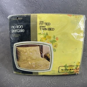 JC Penney Fashion Manon Floral Yellow Twin Fitted Sheet Vintage New - Picture 1 of 3