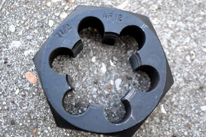 1 1/2" -12"- 1" Kohlenstoffstahl NPT Sechskant-Gewindeschneideisen - Bild 1 von 9