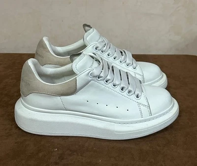 Alexander Mcqueen Zapatilla de Cuero Gran Tamaño Blanco\Gris EE. UU. 5.5 Foto 1 de 4