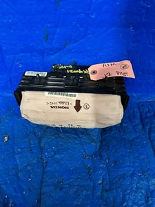 2016-2017-2018-2019-2020-2021-Honda Pilot passenger Dash Airbag - Picture 1 of 2