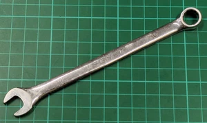 Signet Tools 30210, 10mm Metric Combination Spanner - Picture 1 of 9