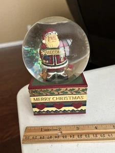 Sankyo Welcoming Santa Musical Globe - Picture 1 of 6