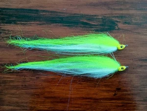 2- 8"  Weedless Flies Weighted Flies Pike Flies Bass Saltwater Flies - Picture 1 of 8
