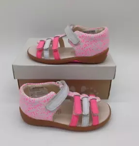 Clarks First Shoes Pink And White Leather Sandals Girls UK Size 6 - Picture 1 of 10