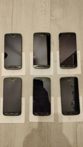 Doro 8040 / Doro DSB-0090 Lot of 6 - Smartphones for Parts / Repair - Screens OK - Picture 1 of 7