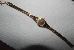 Benrus B369 Gold Tone Women's Watch for parts or repair - Picture 1 of 4
