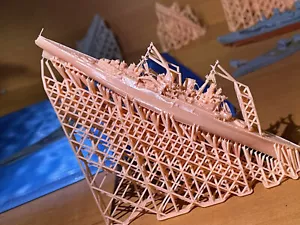 1/2000 British HMS Renown battleship cruiser - Picture 1 of 4